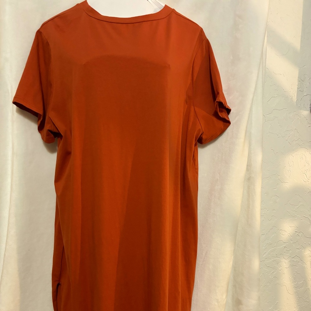 Dark orange t-shirt style dress with slits on both sides women’s XL